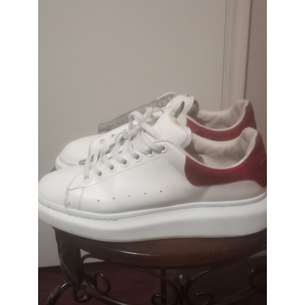 Women ALEXANDER MCQUEEN Elgar U Oversized Leather Lace-up Sneakers, Size 42 (11) - Picture 8 of 12